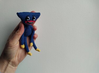 Huggy Doll, crochet Monster
