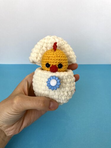 Crochet pattern Easter chicken in egg - Amigurumi chick pattern