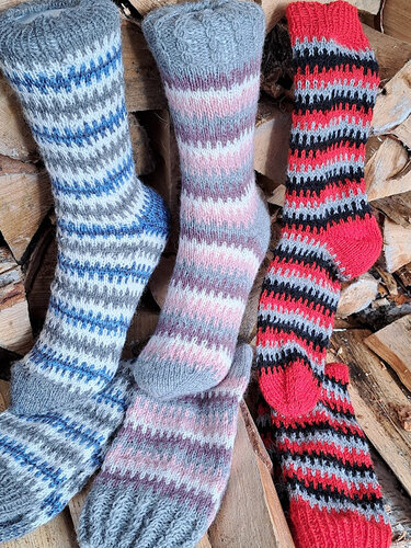 Socken Strickanleitung Farbenspiel - Bild 11