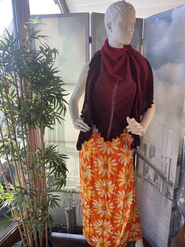 Simply plain—a stole - Knitting