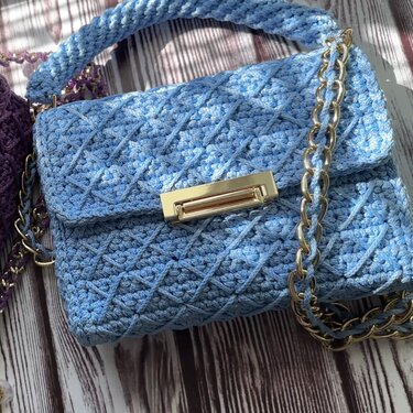 Crochet pattern women handbag PDF digital and video tutorial