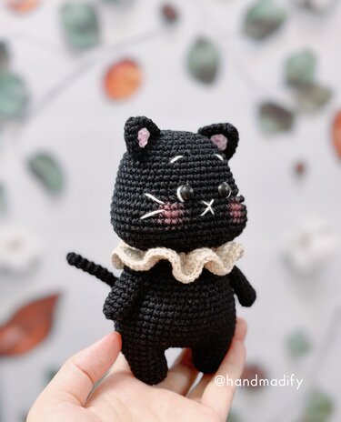 Kitten Amigurumi - Crochet
