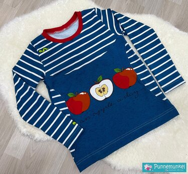 Kinder-Langarmshirt mit blau-weißer Passe, rotem Kragen und Apfelmotiven
