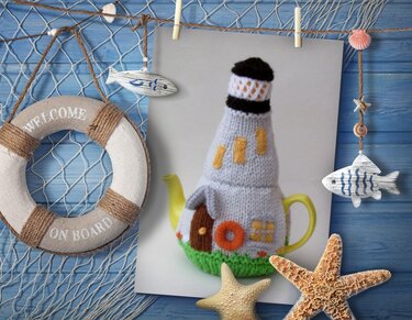 TeaCosyFolk's Lighthouse Tea Cosy Knitting Pattern