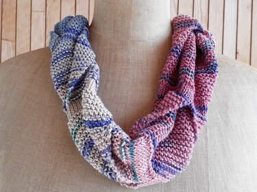 Strickanleitung Kinderloop "Minitwister" - Bild 8