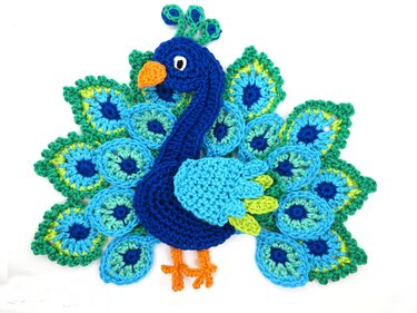 Peacock crochet pattern applique