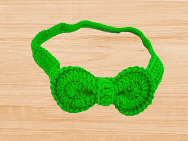 A crochet headband PDF pattern