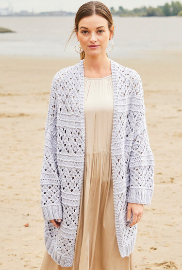 Verschlusslose Jacke mit Mustermix in Hellblau - Bild 2