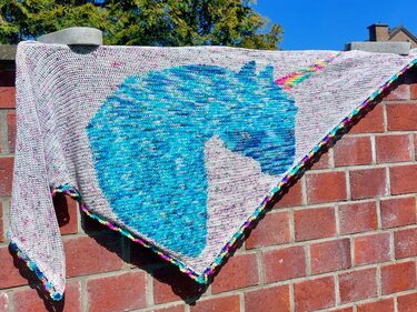 Crochet Pattern Triangular Scarf "Be a Unicorn"