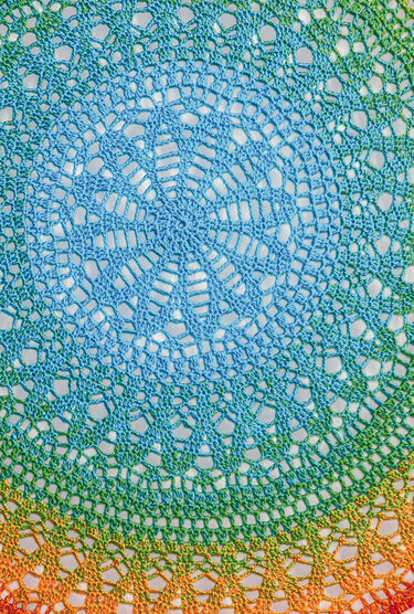 Traumf&auml;nger mit Regenbogen-Mandala - Häkeln