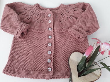 Strickanleitung Baby-Kinderjacke, in 7 Größen, mit schönem Blattmuster, - Bild 11