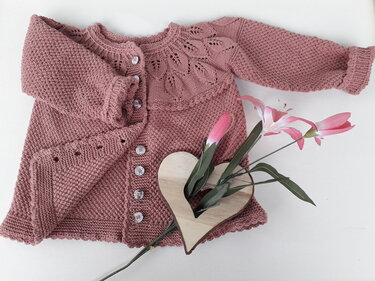 Strickanleitung Baby-Kinderjacke, in 7 Größen, mit schönem Blattmuster, - Bild 17