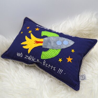 Stickdatei ITH Kissen Rakete 24x36cm - Sticken