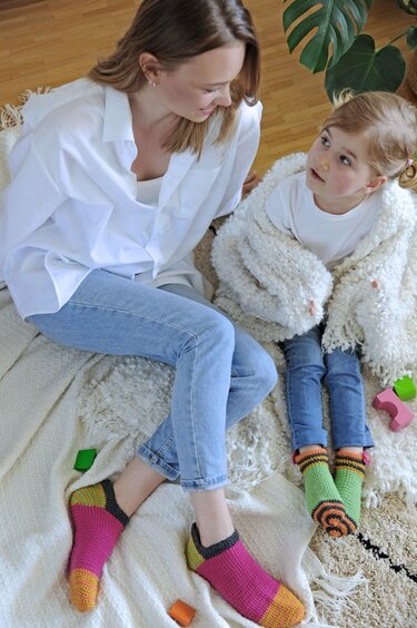 Häkelsocken "New Orleans" Kurze knallige Ringelsocken Häkelanleitung // PDF