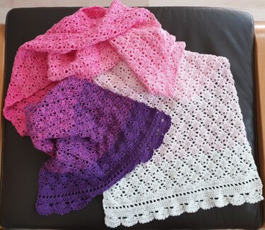 Maxines easy Summer Shawl Crochet Pattern