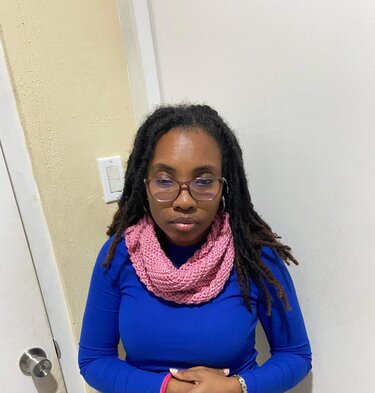 Asymmetric Crochet Chevron Cowl