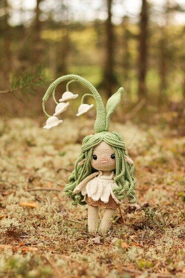 Lily of the valley - flower fairy - crochet pattern - Image 2