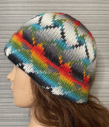 Mütze Regenbogen-Rauten - Double-Face stricken