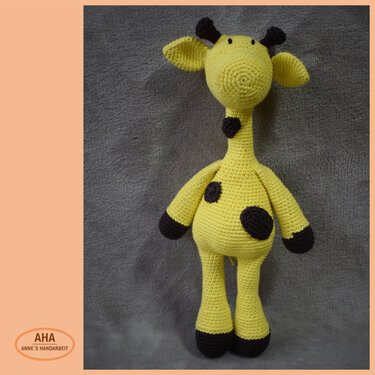 Giovanni - gehäkelte Giraffe - Kuscheltier - Häkeln