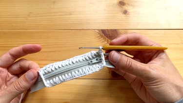 Stripes purse crochet pattern video & PDF - Woolpedia