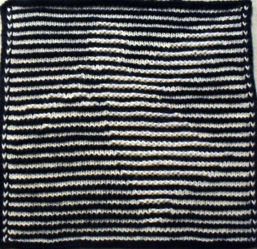 Engel mit Posaune als Deko oder Spüli in Schattenstricktechnik - Stricken