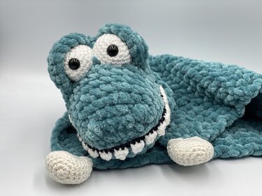 Crochet Pattern - Comforter / Lovey Crocodile "Charly"