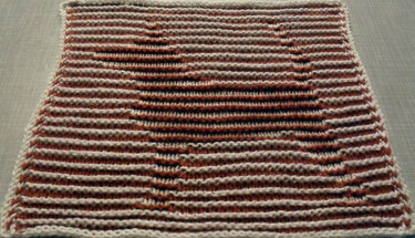 Hund als Spüli oder Deko in Schattenstricktechnik - Stricken