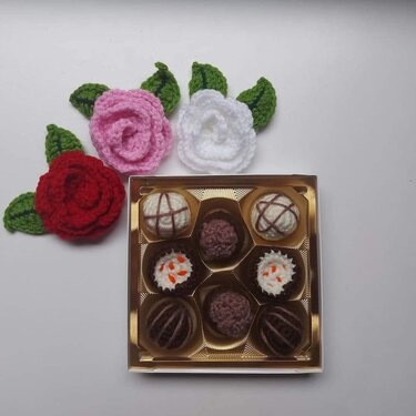 chocolates - Crochet