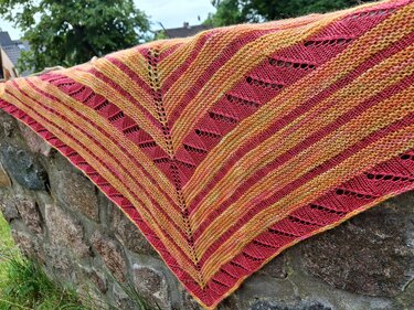 Bumerangtuch "Hibiskus" - Stricken