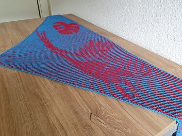 Macaw, Shadow Knitting, Illusion Knitting, Motif Shawl