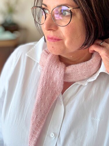 Strickanleitung Lalea – Vielseitigkeit im Baukastensystem