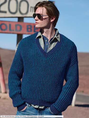 Pulli im zweifarbigen Patentmuster - Stricken