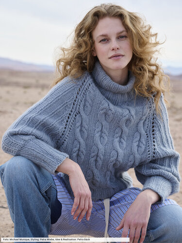 Pulli mit tiefen Raglanärmeln