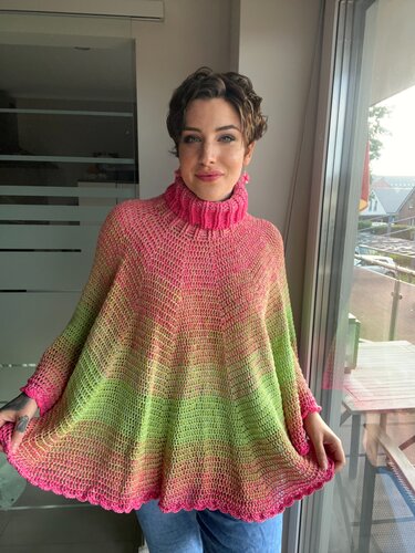 Häkelanleitung Poncho "NEONFLOWER"