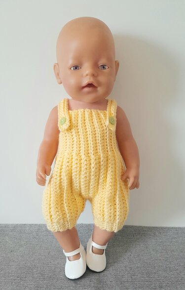 Häkelanleitung kurze Latzhose für Baby Puppen 42 - 44 cm