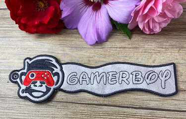 Stickdatei 3D-Anhänger GAMERBOY, Maschinenstickdatei - Sticken