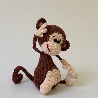 Häkelanleitung Mini Affe – Amigurumi Schlüsselanhänger (12 cm) - Bild 6