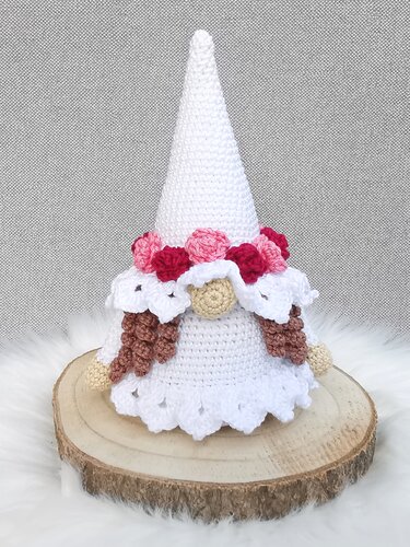 HOCHZEITS-WICHTEL – Häkelanleitung Brautpaar Gnome