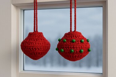 Deko Kugel häkeln, ideal als Weihnachtsdeko oder Terassendeko