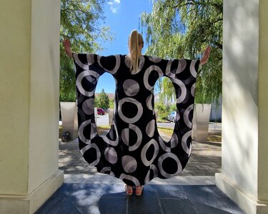 Varda at Nadja Kaftan - Image 8