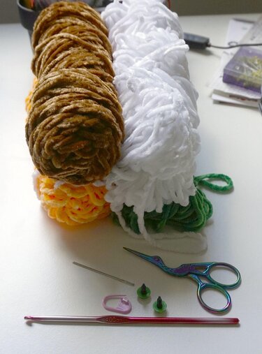 Crochet Pattern: Cuddly Duck!