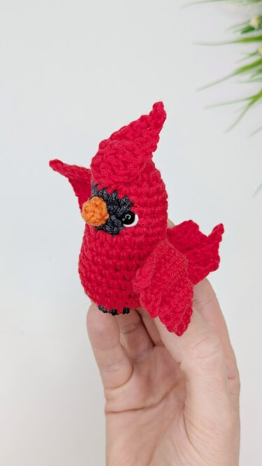 Crochet bird pattern, amigurumi red cardinal, crochet keychain pattern