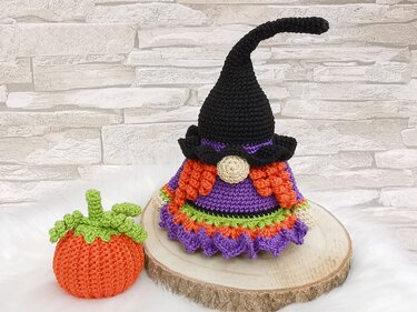 HEXEN-WICHTEL – Häkelanleitung Gnom / Hexe mit Kürbis - Bild 4