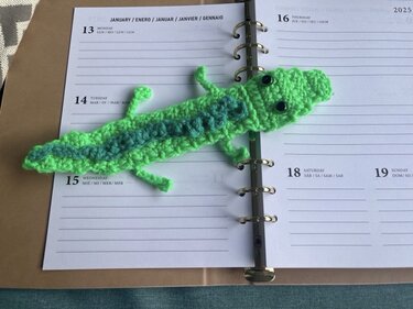 Häkelanleitung Lesezeichen Krokodil