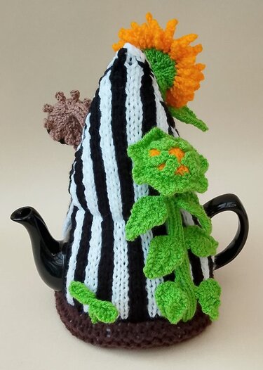The Life of a Sunflower Tea Cosy Knitting Pattern