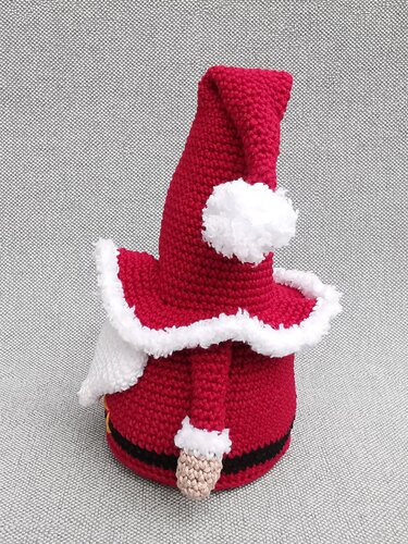 WEIHNACHTS-WICHTEL - Häkelanleitung Gnom / Weihnachtsmann mit Rentier