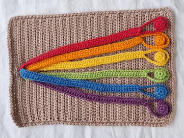 Colors, Forms an Matching - for Children from 2 Jears old - Crochet