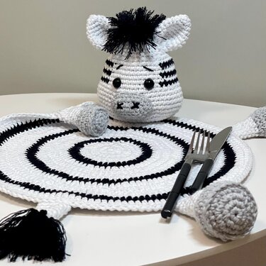 Crochet Pattern Zebra Placemat for Baby Decor
