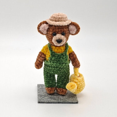 GardenerBear - Crochet