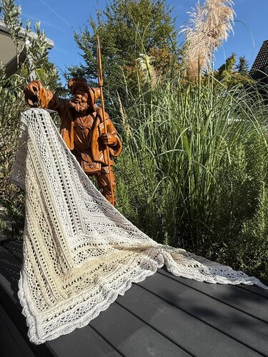 Crochet Pattern Triangular Scarf "Adrasteia"